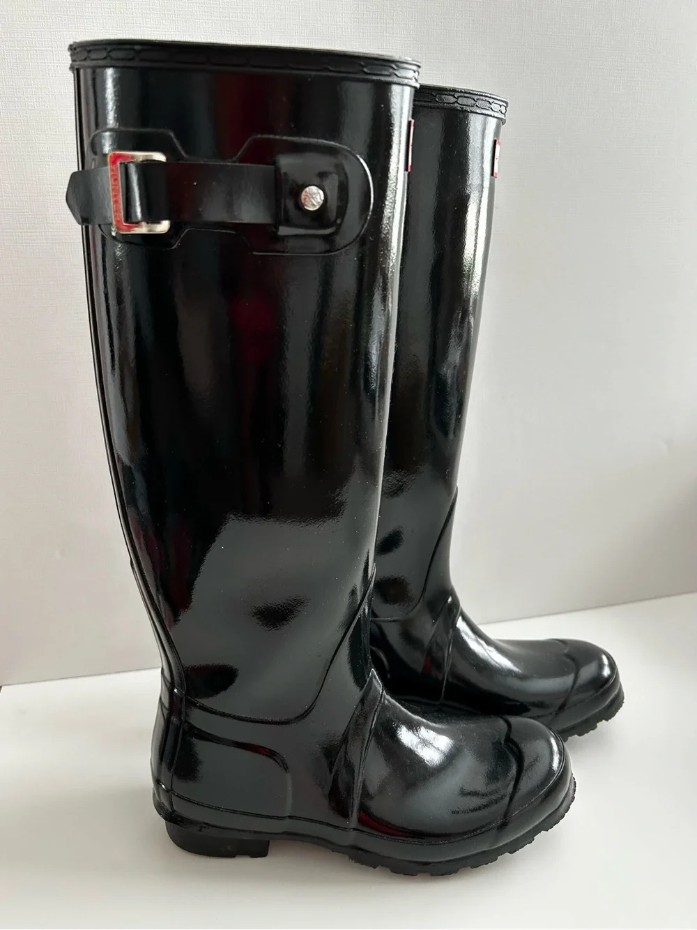 Size 7 Hunter Gloss Black Tall Women's Rain Boots
